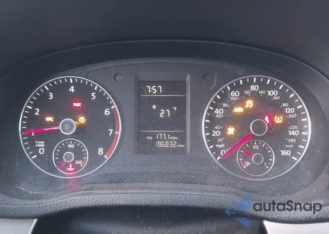 2015 Volkswagen Passat 1.8T S z USA, uszkodzony, nr VIN 1VWAT7A39FC076186